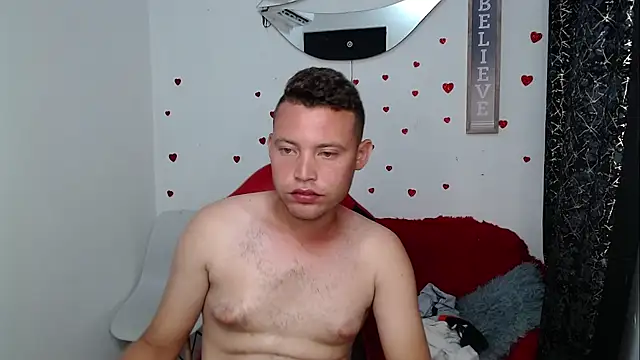 sven_fox723 Show in webcam