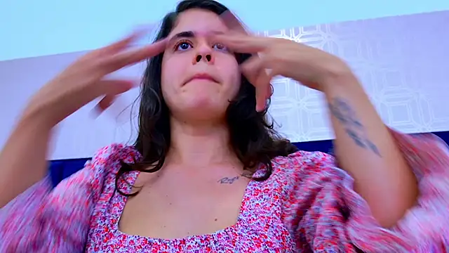 Chat +18 de LexaDeRusso ao vivo