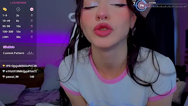 Hayle_Hill Adlı Modelin Canlı XXX Sohbeti