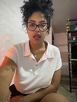 Kittybrown18 Live XXX Chat