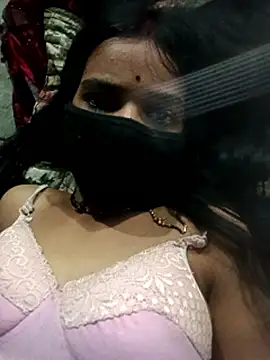 Desi_Couple_P Webcam-Show