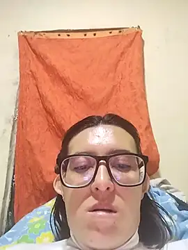 Greta_silber26 Adlı Modelin Canlı XXX Sohbeti