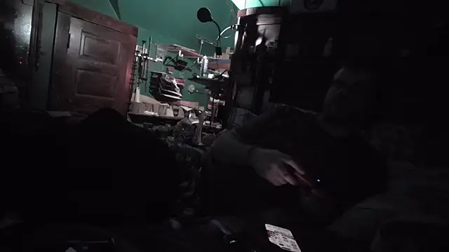 Онлайн чат XXX charactrzero