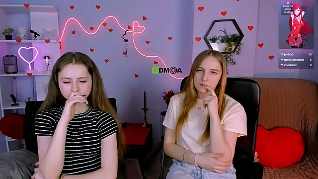 rebecca_smile Adlı Modelin Canlı XXX Sohbeti