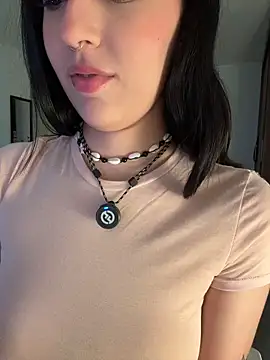 HinaSweet's Webcam Show