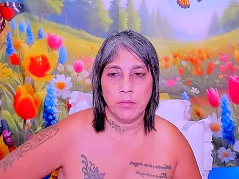 indianroxy live XXX chat