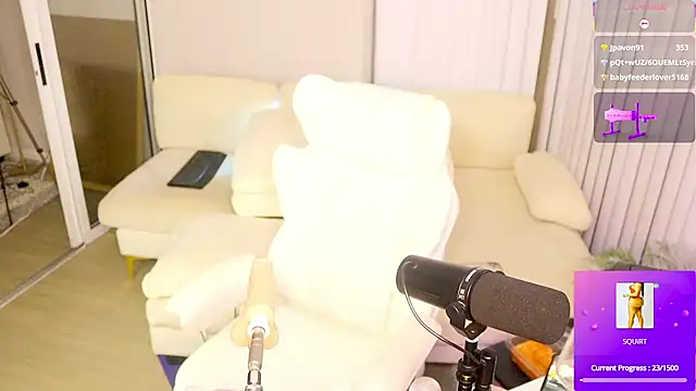 CarmenCash__ Chat XXX in diretta