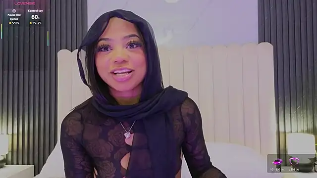 Madiee_RheaのライブXXXチャット