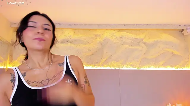 Živý XXX chat JessyEvans