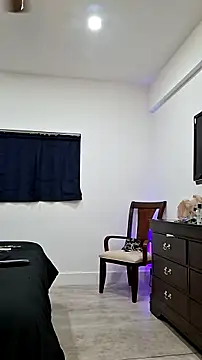 TheRealMrDLlong 라이브 XXX 채팅