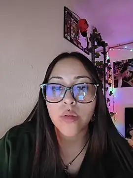 Chat XXX en directo de Bella-Gema