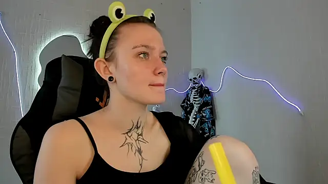 Elastikisss live XXX chat