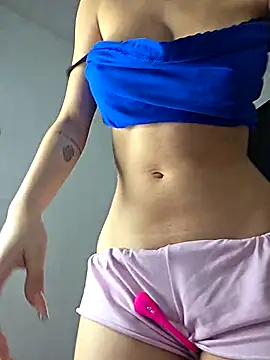 alaia_princess 现场XXX聊天