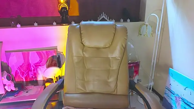 Chatroom XXX en direct de Malika_uAngel