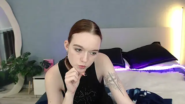 دردشة SunyLily الجنسية المباشرة