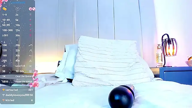 Tracy_lambo live XXX chat