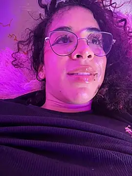 Chat +18 de Woo_isDaphne ao vivo