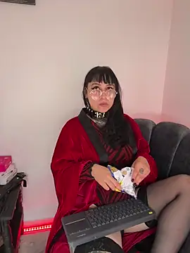 Ravenna666_'s Live XXX Chat