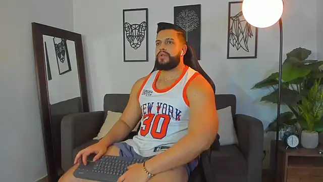 Czat XXX na żywo – Justin_kingX7