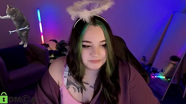 Mia_R0ss Adlı Modelin Canlı XXX Sohbeti