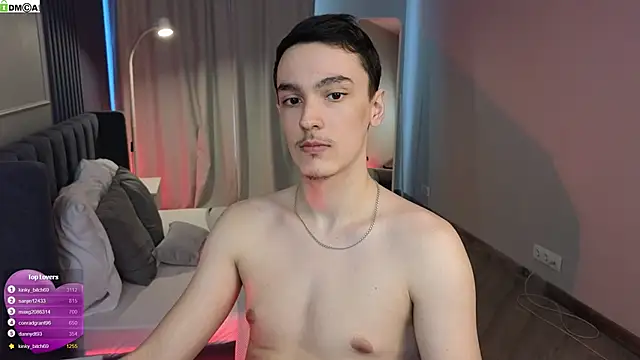 MoonlinSkinn's Live XXX Chat