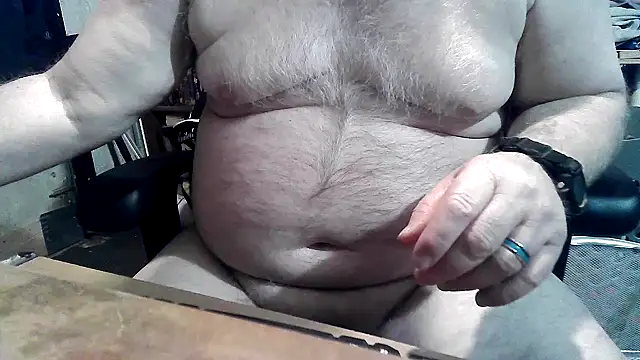 Pokazy przed kamerką – Oldmanphlwiss