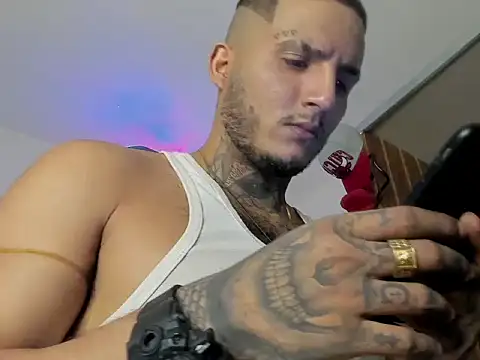 Lord_LuciferHotDirty777 webkamerás műsora