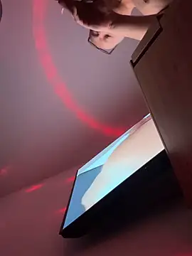 Jaropol 现场XXX聊天