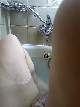 kenzzzz 在線直播表演