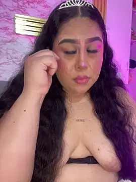 Mia_Carters Adlı Modelin Canlı XXX Sohbeti