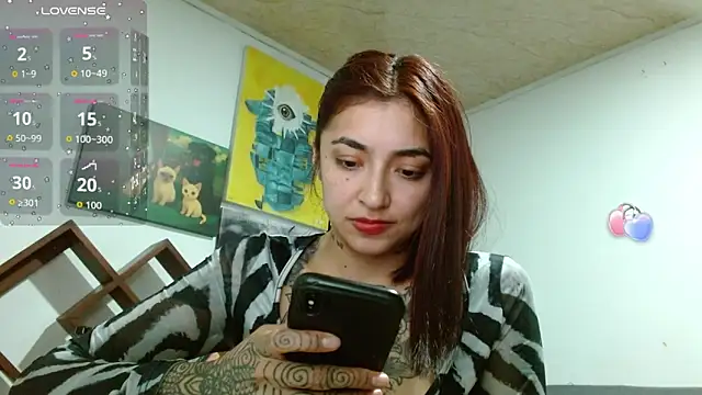 Chat XXX en directo de ZoeBakers_