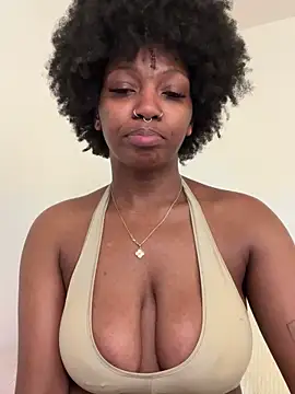 Chatroom XXX en direct de mochamimi