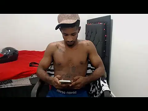 Pokazy przed kamerką – blackhorseet