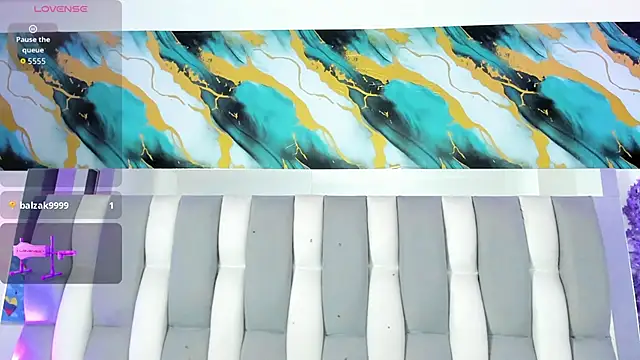 IsaDiiaz 现场XXX聊天