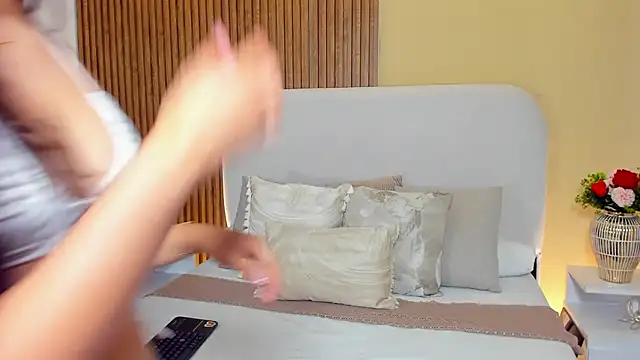 แชท XXX สดของ CristalMayson