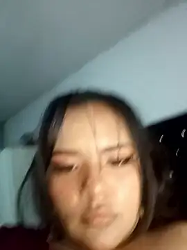 Emily_Rouse23 Chat XXX live