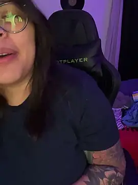 miacanela_xo – Naživo XXX chat