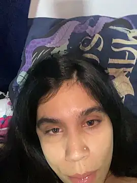 Cuteandhornyy's Live XXX Chat