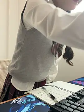 Fire-18 live XXX chat