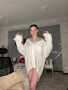 naomi_reiss: онлайн-секс-чат