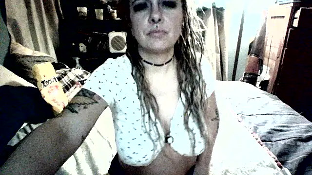 adirajade 现场XXX聊天