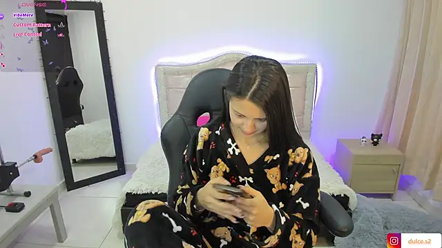 Baby_Stefa Chat XXX in diretta