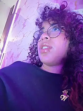 Woo_isDaphne Chat XXX live