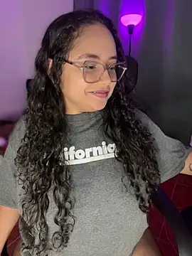 دردشة CurlyGirl_1 الجنسية المباشرة