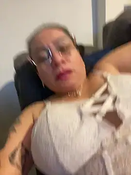 Chat XXX ao vivo de HealingHoney