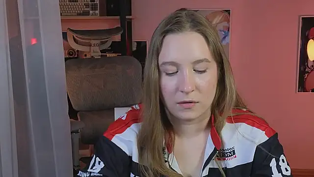 saint_trisha webcam show