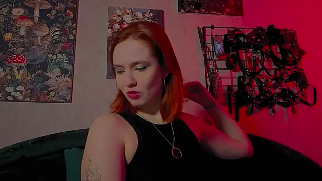 دردشة the_high_priestess الجنسية المباشرة