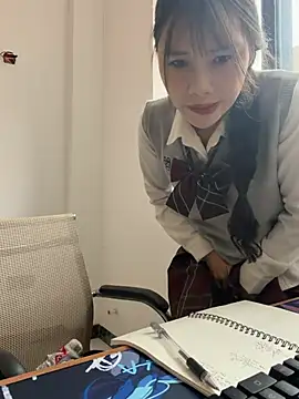 Fire-18 – Live XXX-chat