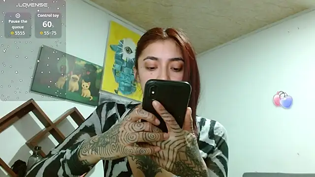 ZoeBakers_ Chat XXX live