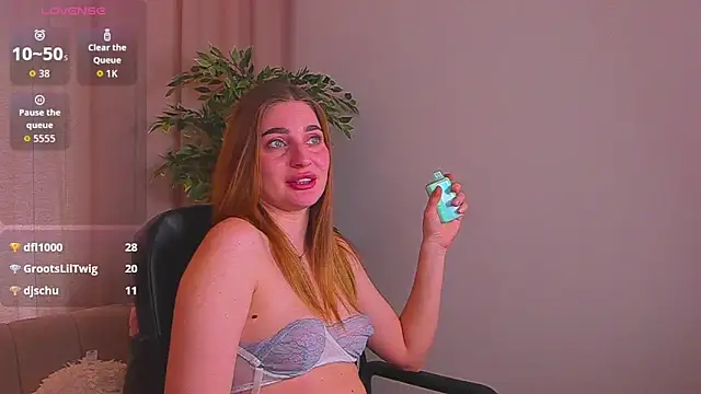 RinaKlark Chat XXX live